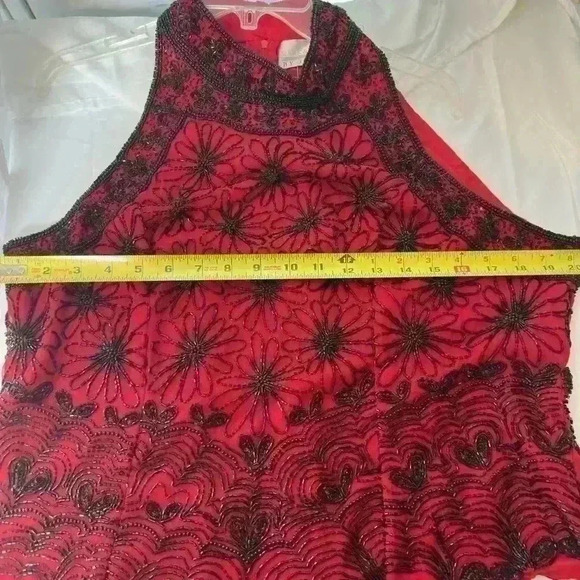NWT! Mark & John Black and Red Sequin Sleeveless top (Size XL) - Picture 5 of 10